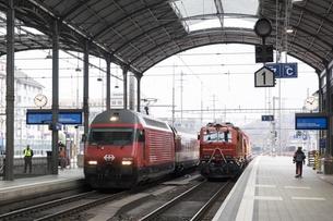 Из-за коронавируса в Швейцарии упало число пассажиров поездов