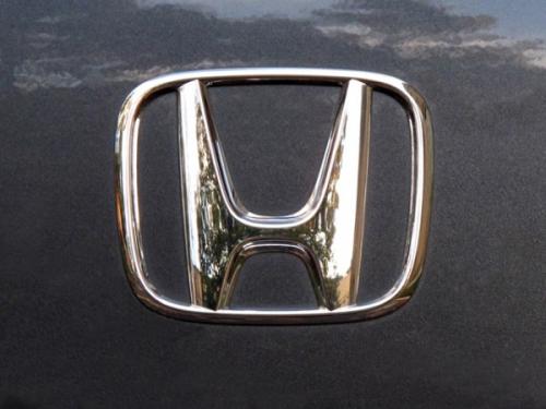 Honda анонсировала фургон Kachatto-Wagon с креслом на колесах