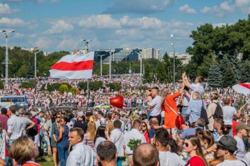 Беларуси предрекли сценарий похуже венесуэльского