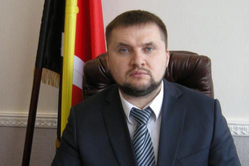 По решению суда глава Тельмановского поселения уволен