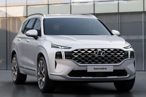 Hyundai Santa Fe обновил свой дизайн