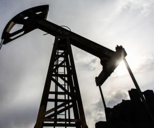 Нефть упала до 41$ на прогнозах ФРС и росте запасов в США