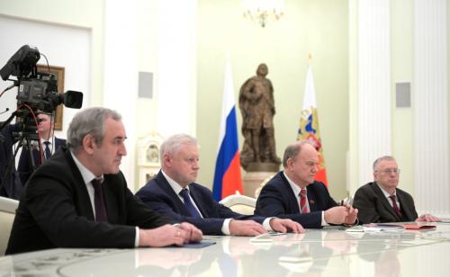 Путин объяснил востребованность изменений Конституции
