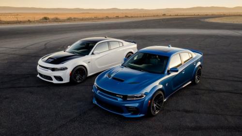 Dodge выпустил спортивные версии Charger Scat Pack и SRT Hellcat Widebody