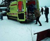 В Тольятти на замерзшей Волге спасали избитую женщину