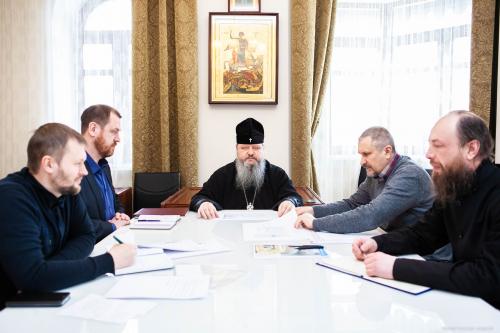 Кафедральный собор в Архангельске обретёт десять новых дверей
