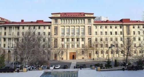В Азербайджане с 27 апреля частично смягчают карантин