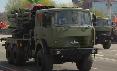 «Только новые образцы». Пять видов военной техники Беларуси, которые попали на парад впервые