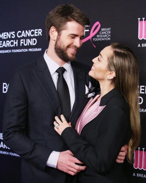 Лиам Хемсворт и Майли Сайрус на вечере The Women's Cancer Research Fund (февраль 2019)