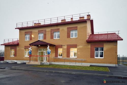 В деревне Глобицы открылся фельдшерско-акушерский пункт