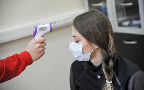 Россия вышла на второе место в мире по числу заражений коронавирусом